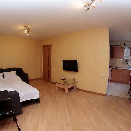 Am Studio Apartamento Erevan Exterior foto